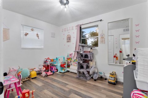 Villa ou maison à vendre à Margate, Floride: 3 chambres, 80.45 m2 № 2387033 - photo 16