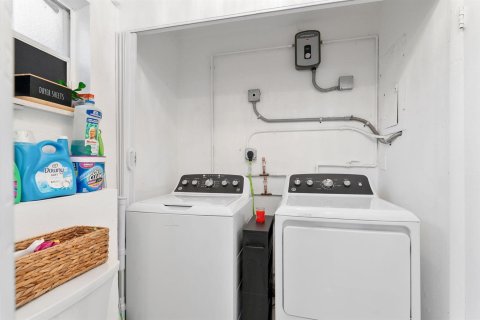 Villa ou maison à vendre à Margate, Floride: 3 chambres, 80.45 m2 № 2387033 - photo 21