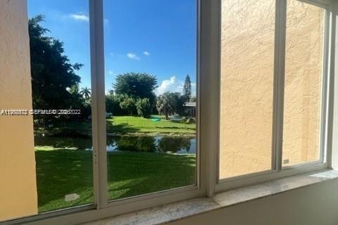 Condominio en alquiler en Margate, Florida, 1 dormitorio, 66.89 m2 № 2017802 - foto 14