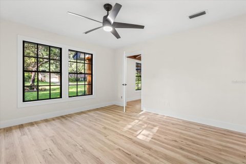 House in DeLand, Florida 3 bedrooms, 149.39 sq.m. № 1901525 - photo 18