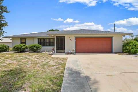House in Port St. Lucie, Florida 3 bedrooms, 124.3 sq.m. № 2265620 - photo 2