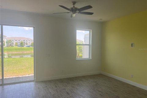 Adosado en venta en Kissimmee, Florida, 4 dormitorios, 159.7 m2 № 1754656 - foto 3