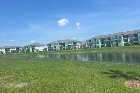 Adosado en venta en Kissimmee, Florida, 4 dormitorios, 159.7 m2 № 1754656 - foto 11