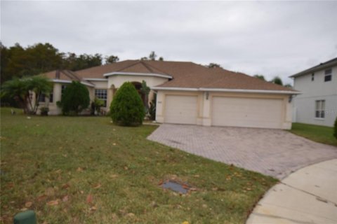 Casa en Kissimmee, Florida 4 dormitorios, 318.65 m2 № 2100830