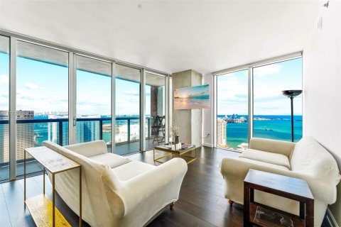 Купить кондоминиум в Майами, Флорида 2 спальни, 153.66м2, № 1692656 - фото 3