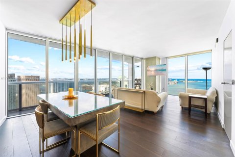 Купить кондоминиум в Майами, Флорида 2 спальни, 153.66м2, № 1692656 - фото 1