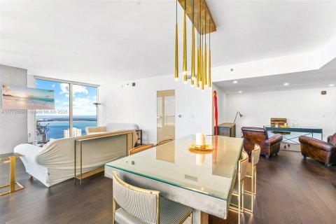 Купить кондоминиум в Майами, Флорида 2 спальни, 153.66м2, № 1692656 - фото 7