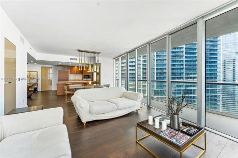 Купить кондоминиум в Майами, Флорида 2 спальни, 153.66м2, № 1692656 - фото 10