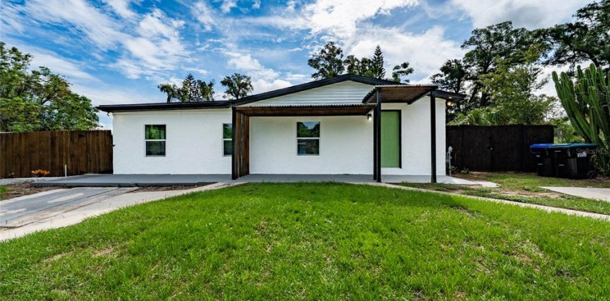 Casa en Orlando, Florida 4 dormitorios, 110.74 m2 № 1905999