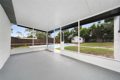 Casa en venta en Orlando, Florida, 4 dormitorios, 110.74 m2 № 1905999 - foto 22