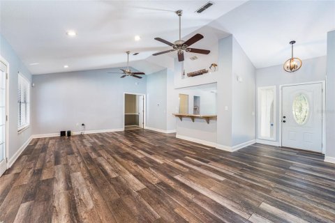 Casa en venta en Orange City, Florida, 3 dormitorios, 173.82 m2 № 1613106 - foto 5
