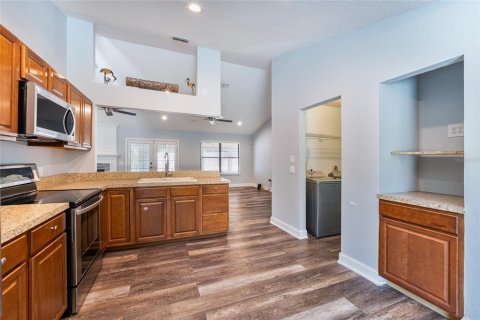 Casa en venta en Orange City, Florida, 3 dormitorios, 173.82 m2 № 1613106 - foto 10