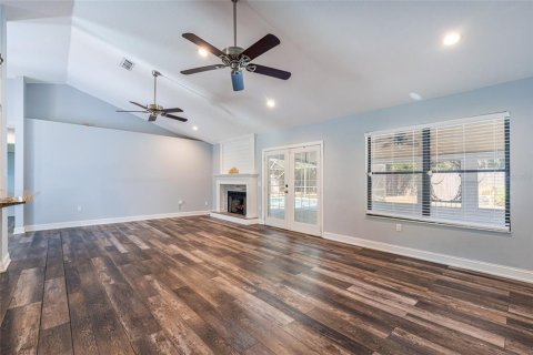 Casa en venta en Orange City, Florida, 3 dormitorios, 173.82 m2 № 1613106 - foto 6