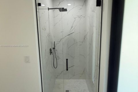 Villa ou maison à vendre à Lehigh Acres, Floride: 3 chambres № 1957105 - photo 13