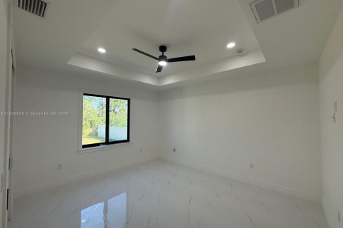 Villa ou maison à vendre à Lehigh Acres, Floride: 3 chambres № 1957105 - photo 9