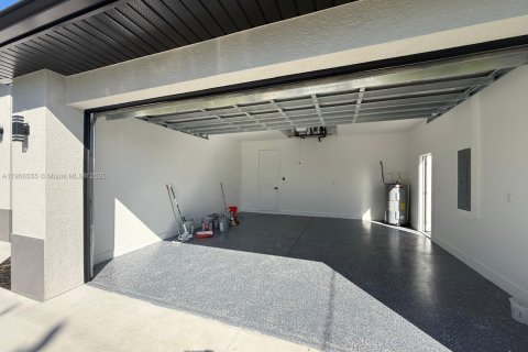 Villa ou maison à vendre à Lehigh Acres, Floride: 3 chambres № 1957105 - photo 5