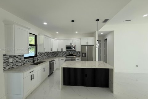 Villa ou maison à vendre à Lehigh Acres, Floride: 3 chambres № 1957105 - photo 7