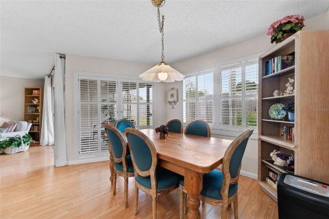 House in Clearwater, Florida 3 bedrooms, 136.1 sq.m. № 1598514 - photo 8