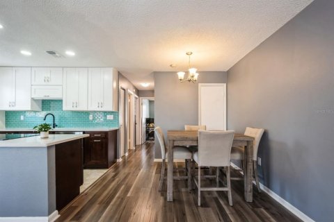 Condominio en venta en Clearwater, Florida, 2 dormitorios, 76.92 m2 № 1650765 - foto 11
