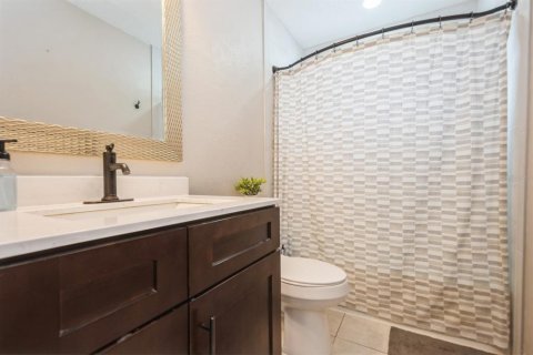 Condominio en venta en Clearwater, Florida, 2 dormitorios, 76.92 m2 № 1650765 - foto 13