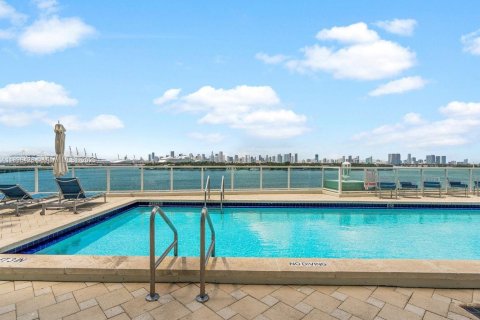 Copropriété à vendre à Miami Beach, Floride: 3 chambres, 110.65 m2 № 1948020 - photo 22