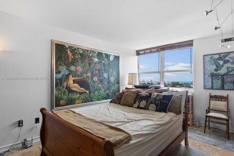 Copropriété à vendre à Miami Beach, Floride: 3 chambres, 110.65 m2 № 1948020 - photo 12