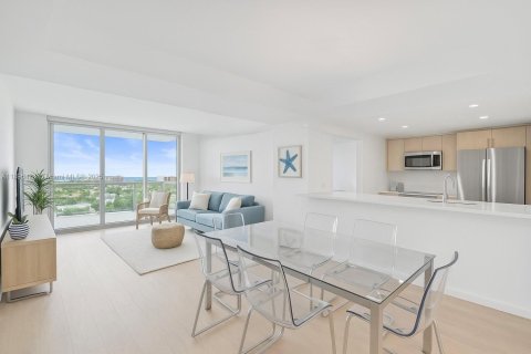 Copropriété à vendre à Miami Beach, Floride: 3 chambres, 110.65 m2 № 1948020 - photo 4
