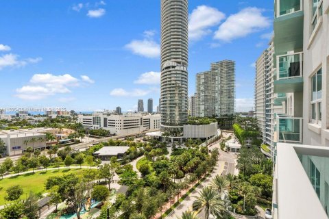 Copropriété à vendre à Miami Beach, Floride: 3 chambres, 110.65 m2 № 1948020 - photo 15