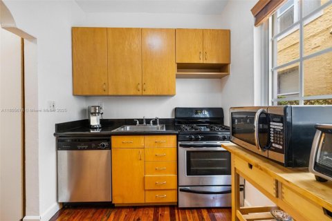 Copropriété à louer à Miami Beach, Floride: 1 chambre, 65.03 m2 № 1742356 - photo 14