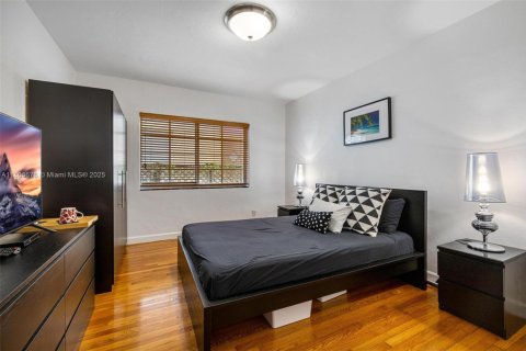 Copropriété à louer à Miami Beach, Floride: 1 chambre, 65.03 m2 № 1742356 - photo 16