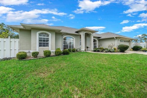 Villa ou maison à vendre à Ocala, Floride: 3 chambres, 193.52 m2 № 2424094 - photo 2