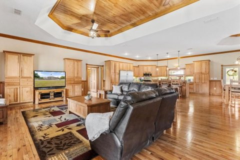 House in Beverly Hills, Florida 4 bedrooms, 242.66 sq.m. № 1642226 - photo 13
