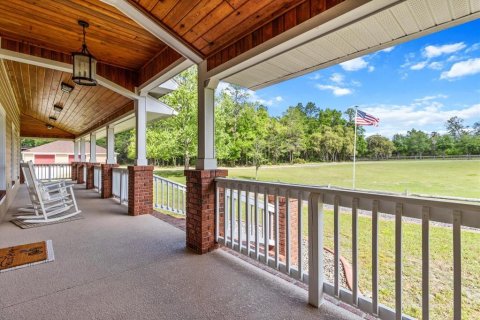 House in Beverly Hills, Florida 4 bedrooms, 242.66 sq.m. № 1642226 - photo 6