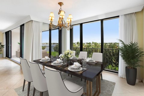 Condominio en venta en North Palm Beach, Florida, 2 dormitorios, 153.85 m2 № 2190059 - foto 3