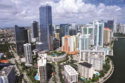 Condominio en venta en Miami, Florida, 2 dormitorios, 191.56 m2 № 1888823 - foto 1
