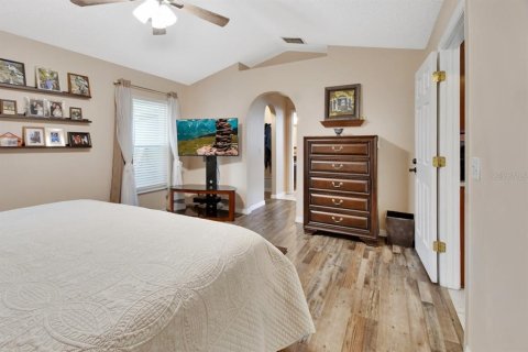 Casa en venta en Orange City, Florida, 3 dormitorios, 167.6 m2 № 1786189 - foto 18