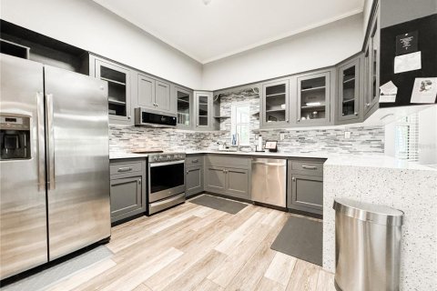 Villa ou maison à vendre à Myakka City, Floride: 3 chambres, 173.73 m2 № 1815308 - photo 8