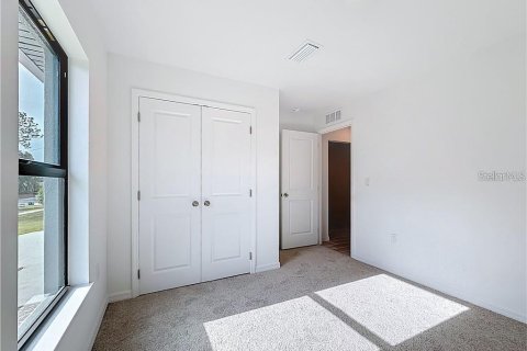 Villa ou maison à vendre à Citrus Springs, Floride: 4 chambres, 147.99 m2 № 2419548 - photo 5