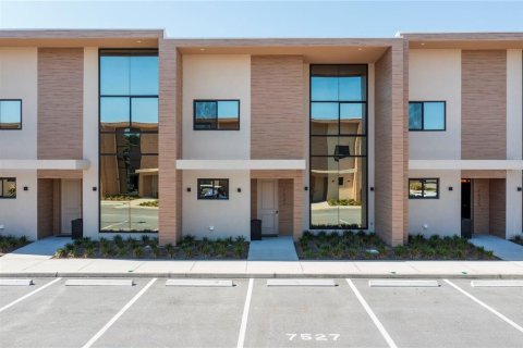 Condo in Kissimmee, Florida, 3 bedrooms  № 1353628 - photo 10