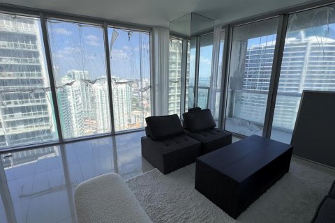 Condominio en venta en Miami, Florida, 2 dormitorios, 108.51 m2 № 2146172 - foto 13