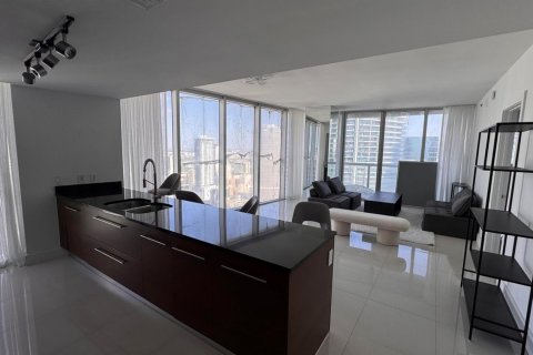 Condominio en venta en Miami, Florida, 2 dormitorios, 108.51 m2 № 2146172 - foto 5