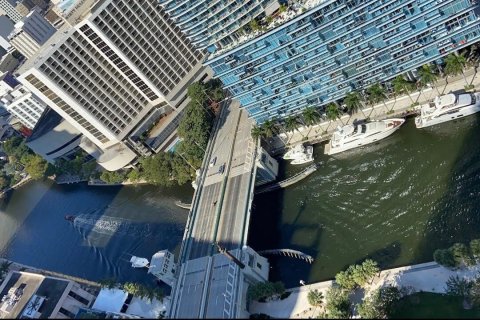 Condominio en venta en Miami, Florida, 2 dormitorios, 108.51 m2 № 2146172 - foto 2