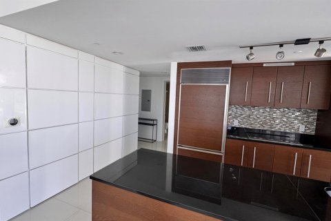 Condominio en venta en Miami, Florida, 2 dormitorios, 108.51 m2 № 2146172 - foto 9