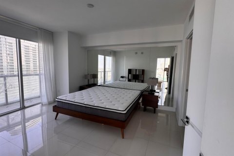 Condominio en venta en Miami, Florida, 2 dormitorios, 108.51 m2 № 2146172 - foto 10