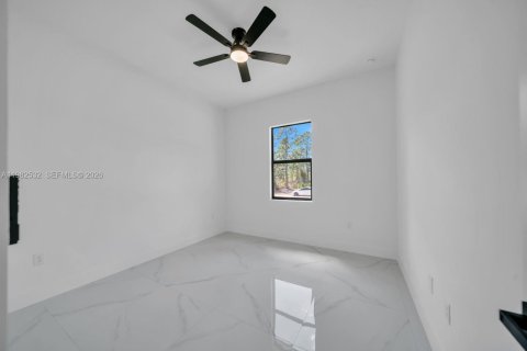 Casa en venta en Lehigh Acres, Florida, 3 dormitorios, 98.2 m2 № 2080392 - foto 21