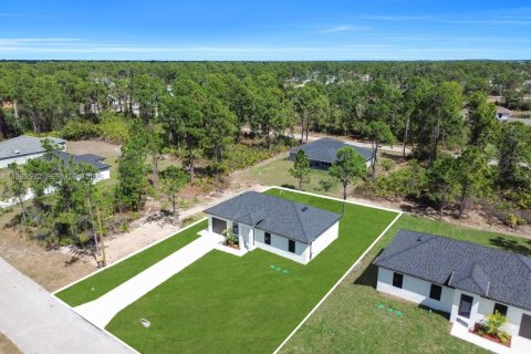 Casa en venta en Lehigh Acres, Florida, 3 dormitorios, 98.2 m2 № 2080392 - foto 30