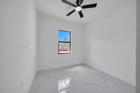 Casa en venta en Lehigh Acres, Florida, 3 dormitorios, 98.2 m2 № 2080392 - foto 19