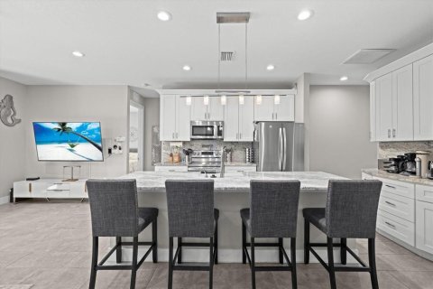 Villa ou maison à louer à Venice, Floride: 3 chambres, 163.42 m2 № 2143682 - photo 16
