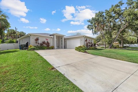 Villa ou maison à Venice, Floride 3 chambres, 163.42 m2 № 2143682