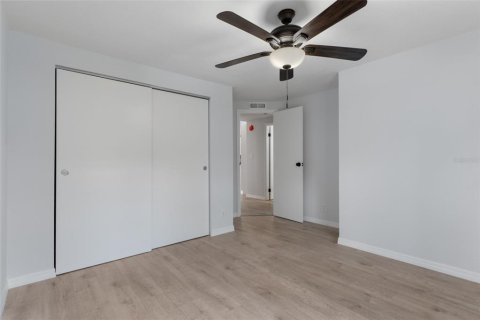Villa ou maison à vendre à Spring Hill, Floride: 4 chambres, 228.91 m2 № 1868954 - photo 25